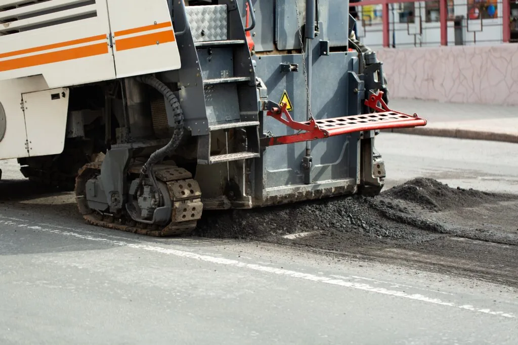 asphalt milling